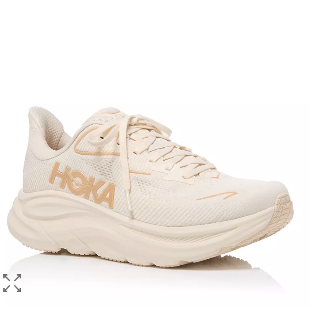 HOKA women’s Clifton 10 sneakers
